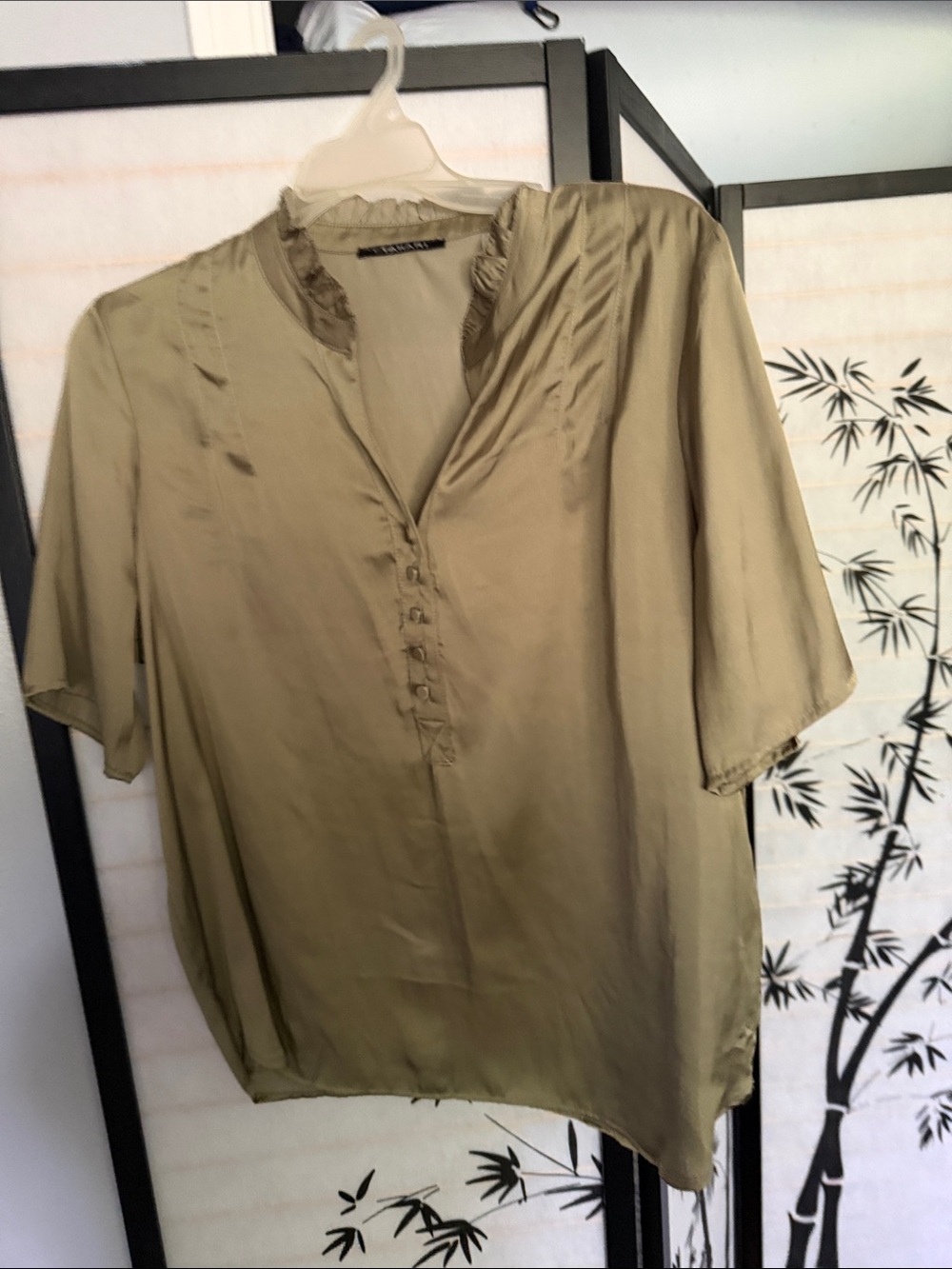 Tahari Olive Green Silk-Feel Short Sleeve Blouse
